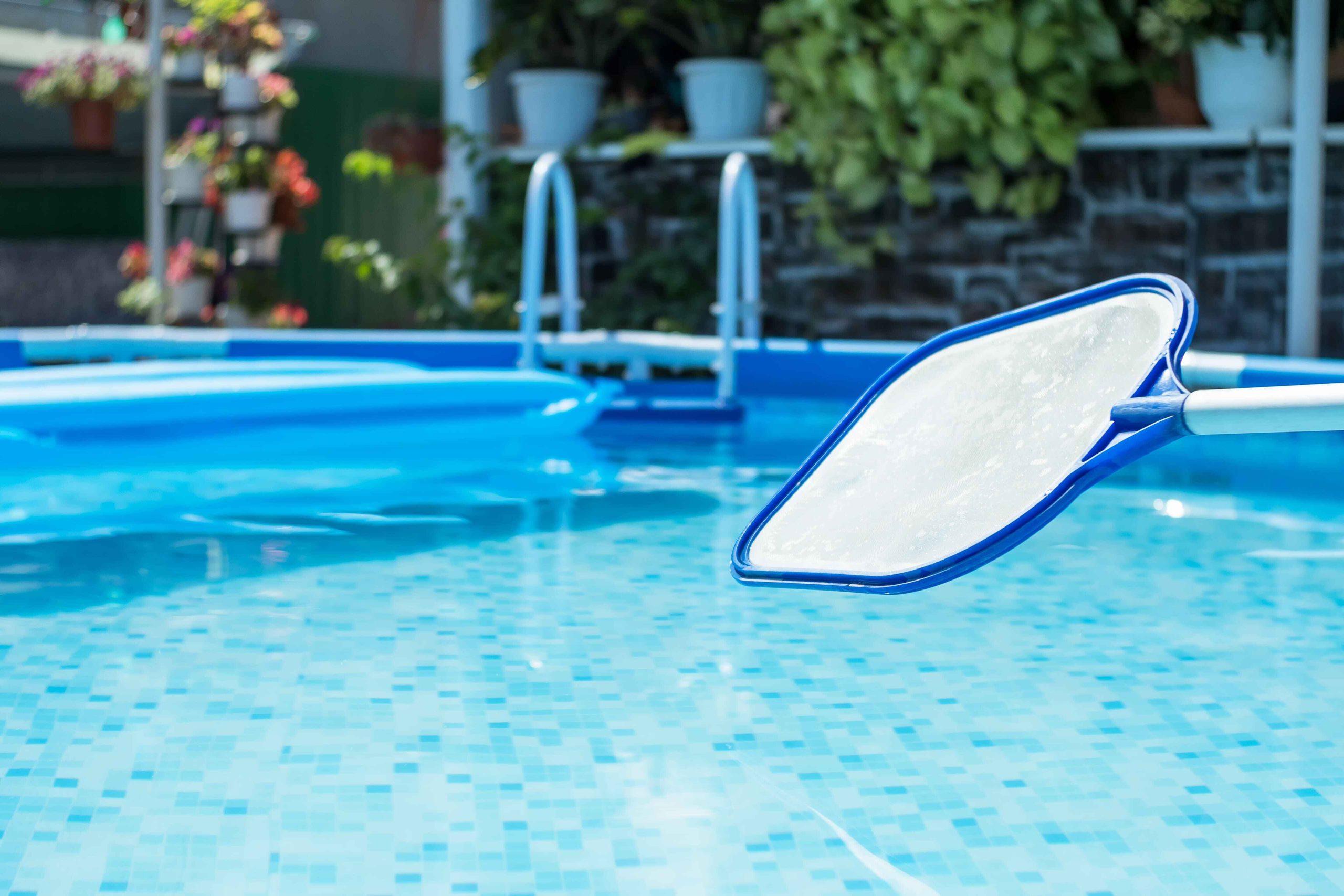 Soft Services page Swimming pool maintenance image
